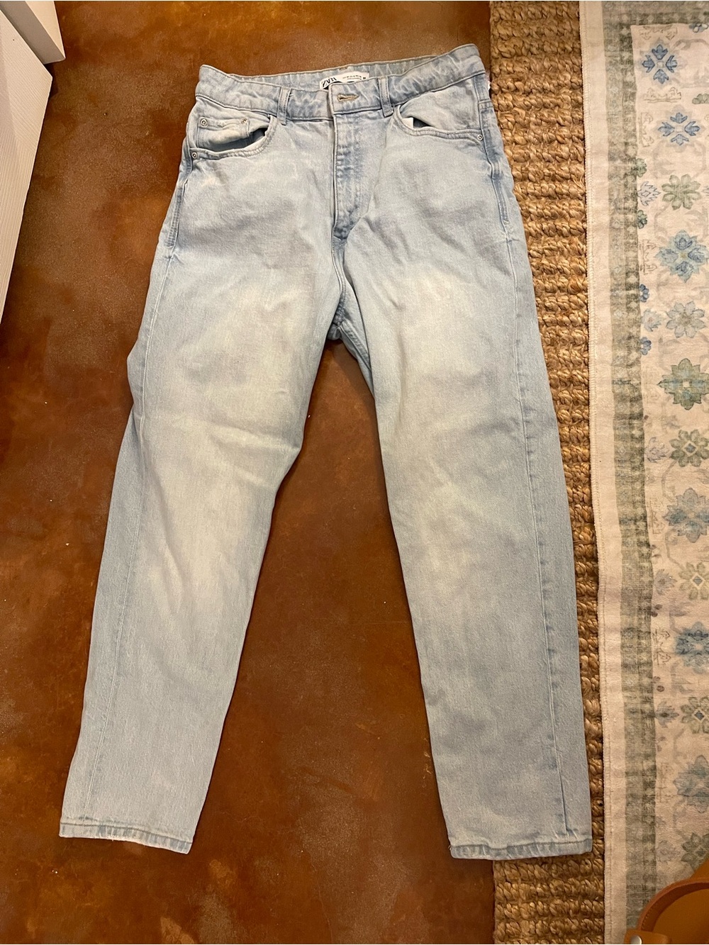Zara Light Blue Women's Straight Leg Jeans